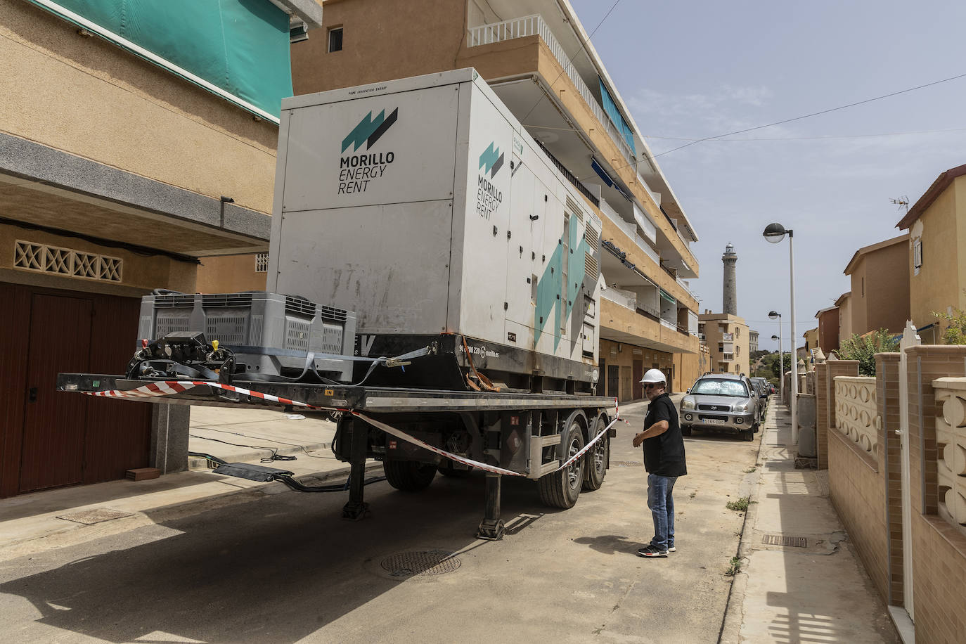 Negocios y vecinos de Cabo de Palos se quedan sin luz debido a una avería