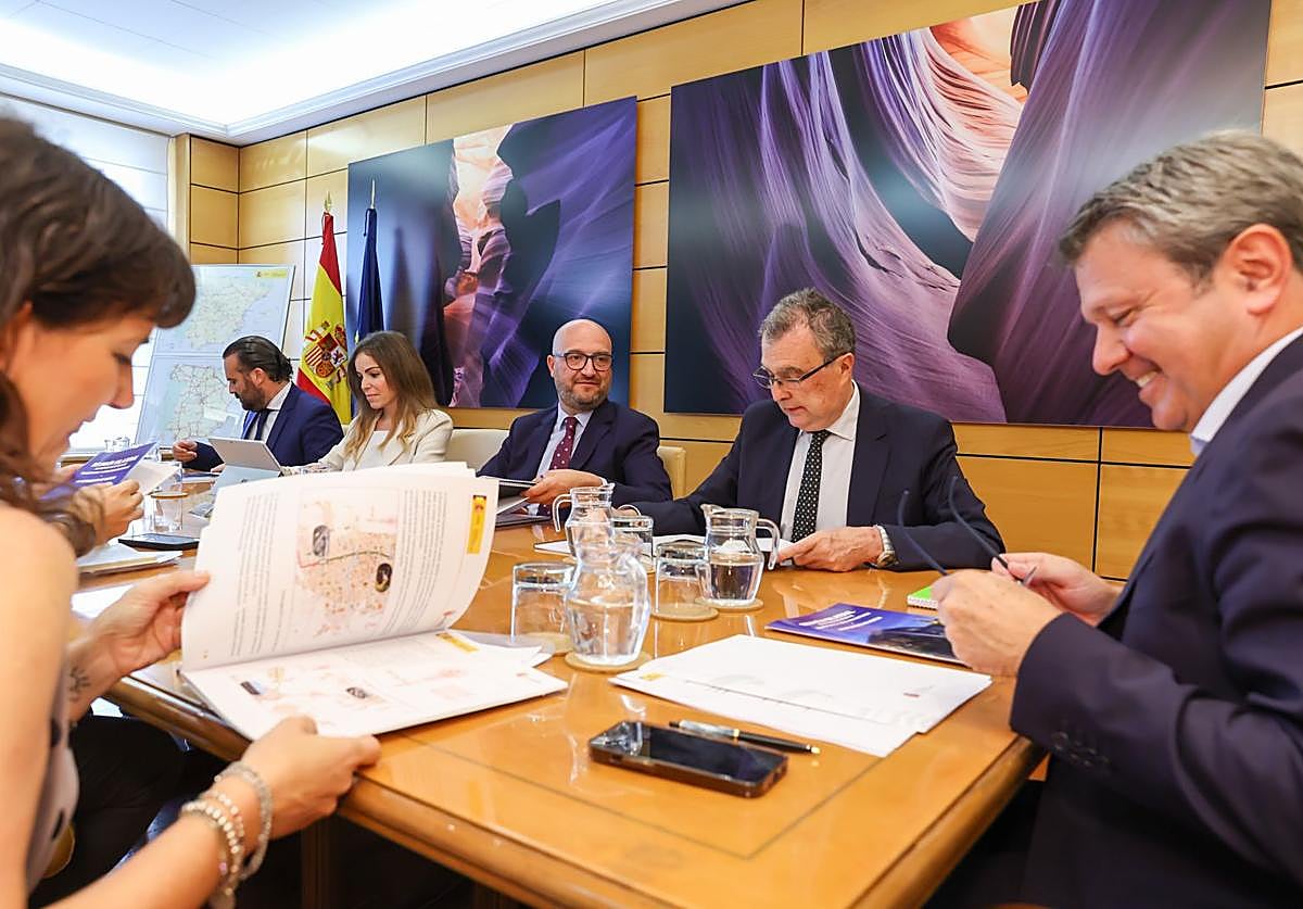 Por la derecha, Santano, Ballesta, Muñoz y Pérez, durante el encuentro de este lunes.