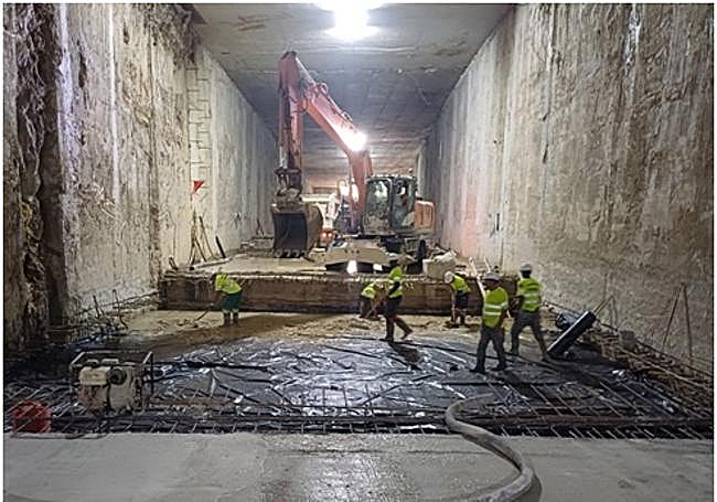 Instalación de las losas interiores.