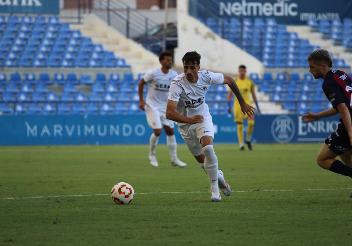 Lance del amistoso entre UCAM y Yeclano de la semana pasada.