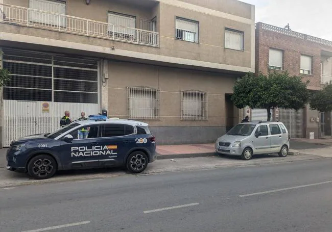 El inmueble en el que fue detenido el presunto asesino.