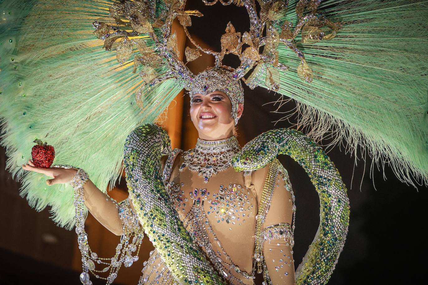 El desfile del Carnaval de Torrevieja, en imágenes