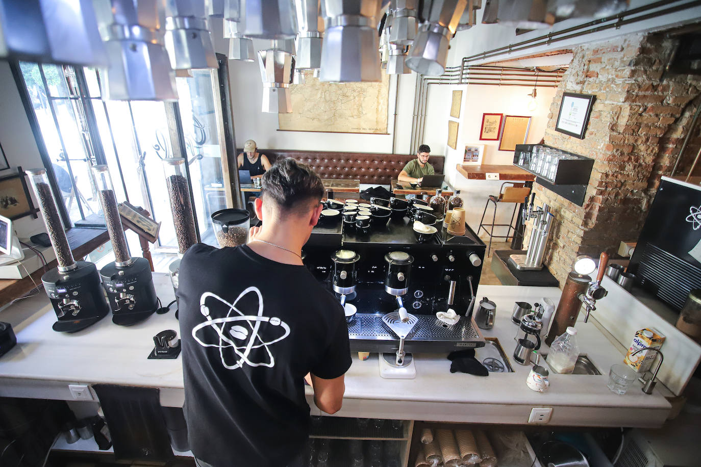 El local en Murcia de CaféLab, en imágenes