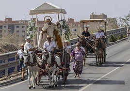 San Ginés de la Jara encabezando la romería.
