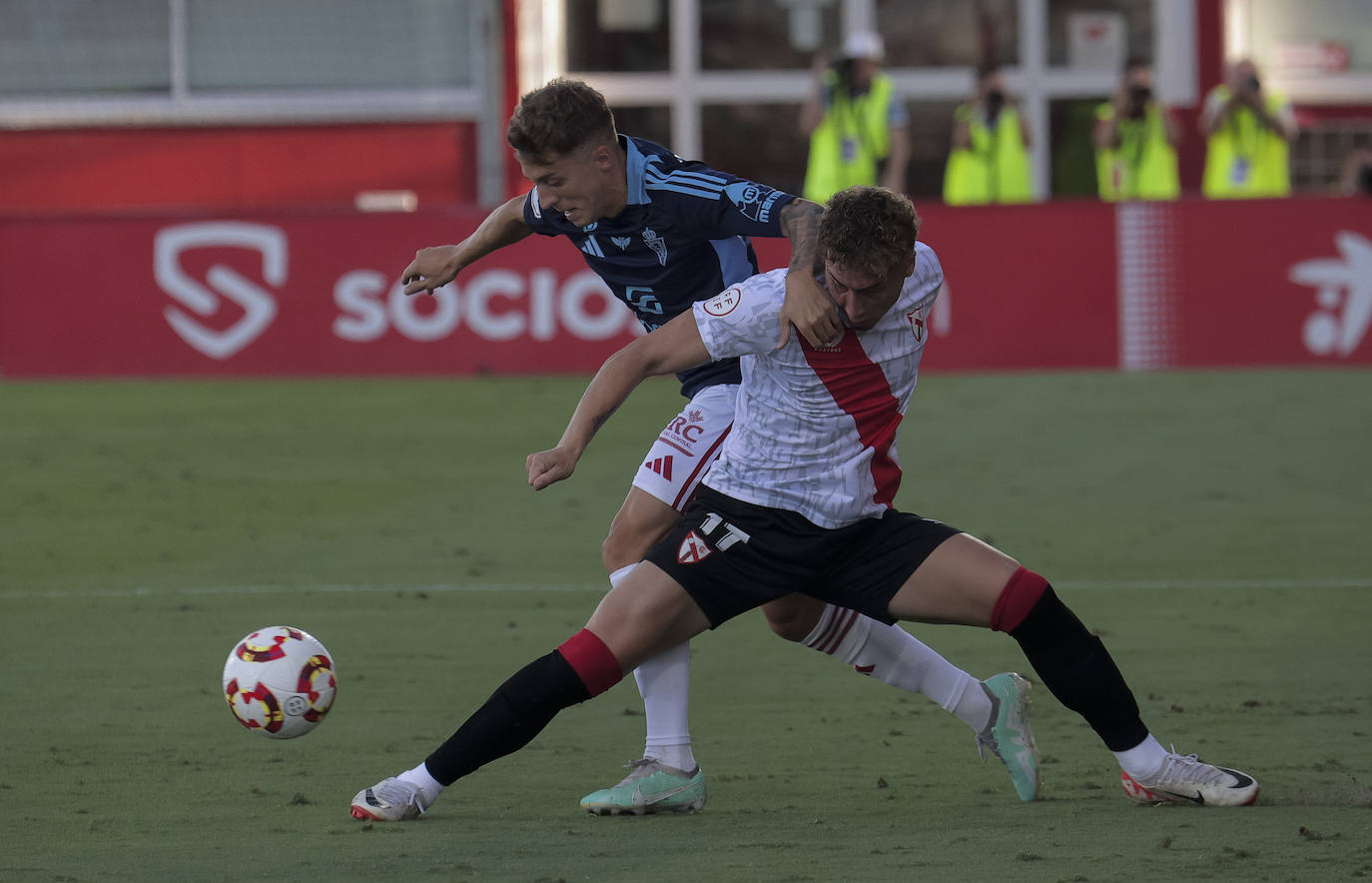 La victoria del Real Murcia frente al Sevilla Atlético, en imágenes