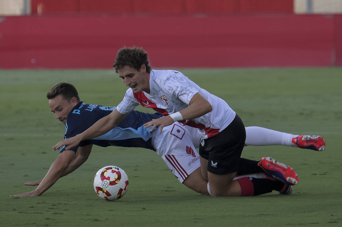 La victoria del Real Murcia frente al Sevilla Atlético, en imágenes