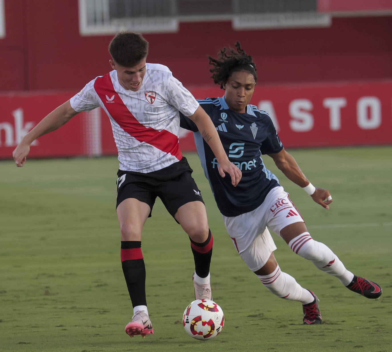 La victoria del Real Murcia frente al Sevilla Atlético, en imágenes