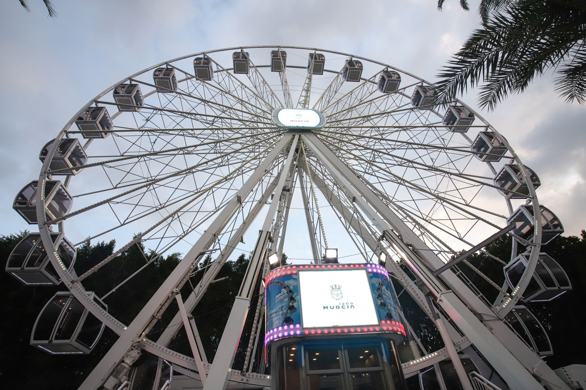 Las imágenes de la noria de Murcia