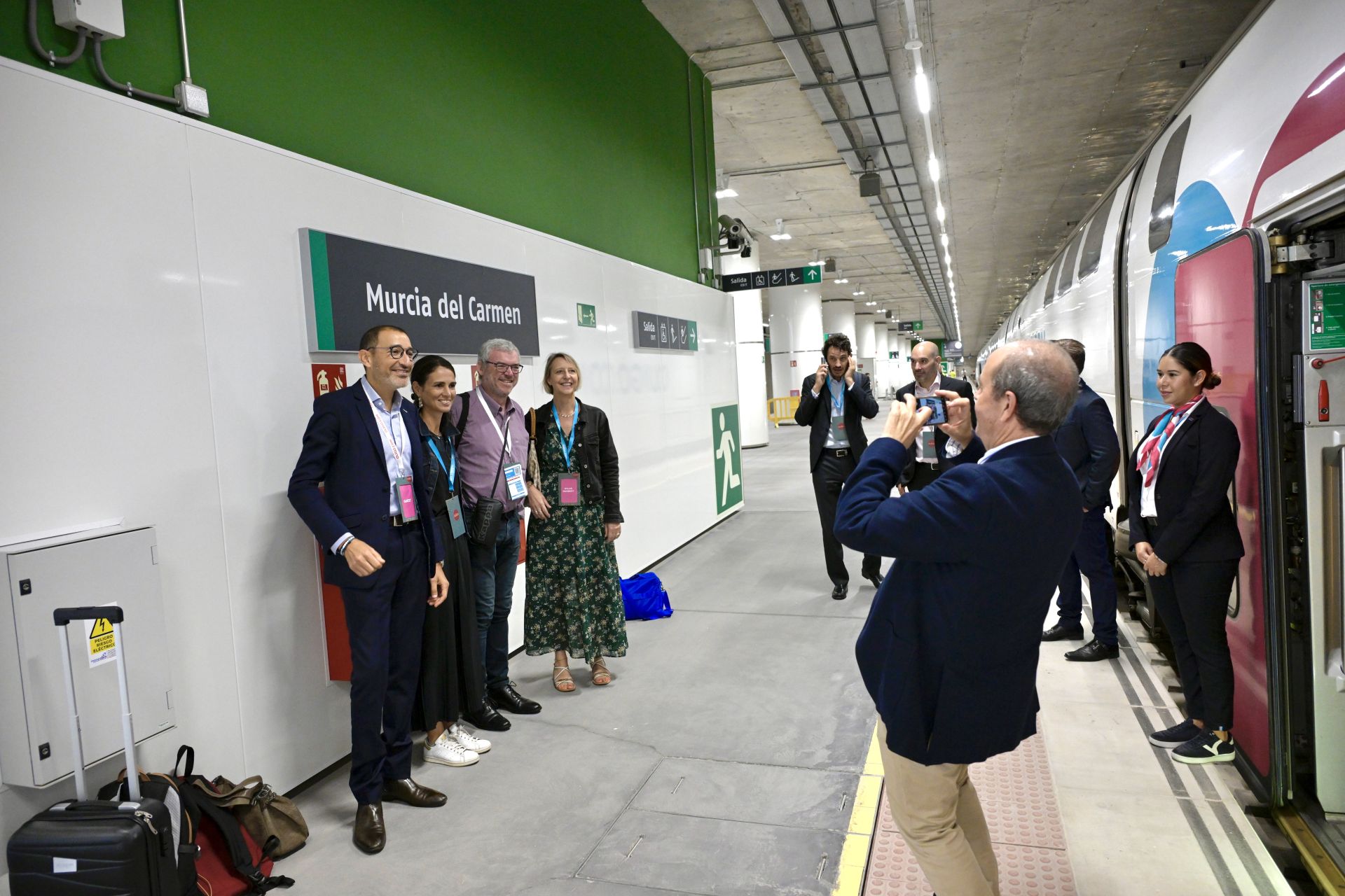 Así fue la inauguración de la línea de Ouigo entre Murcia y Madrid, en imágenes