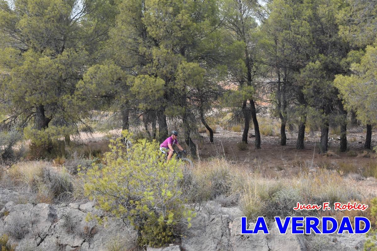 Pedaleando cientos de kilómetros para rezar ante la Vera Cruz de Caravaca