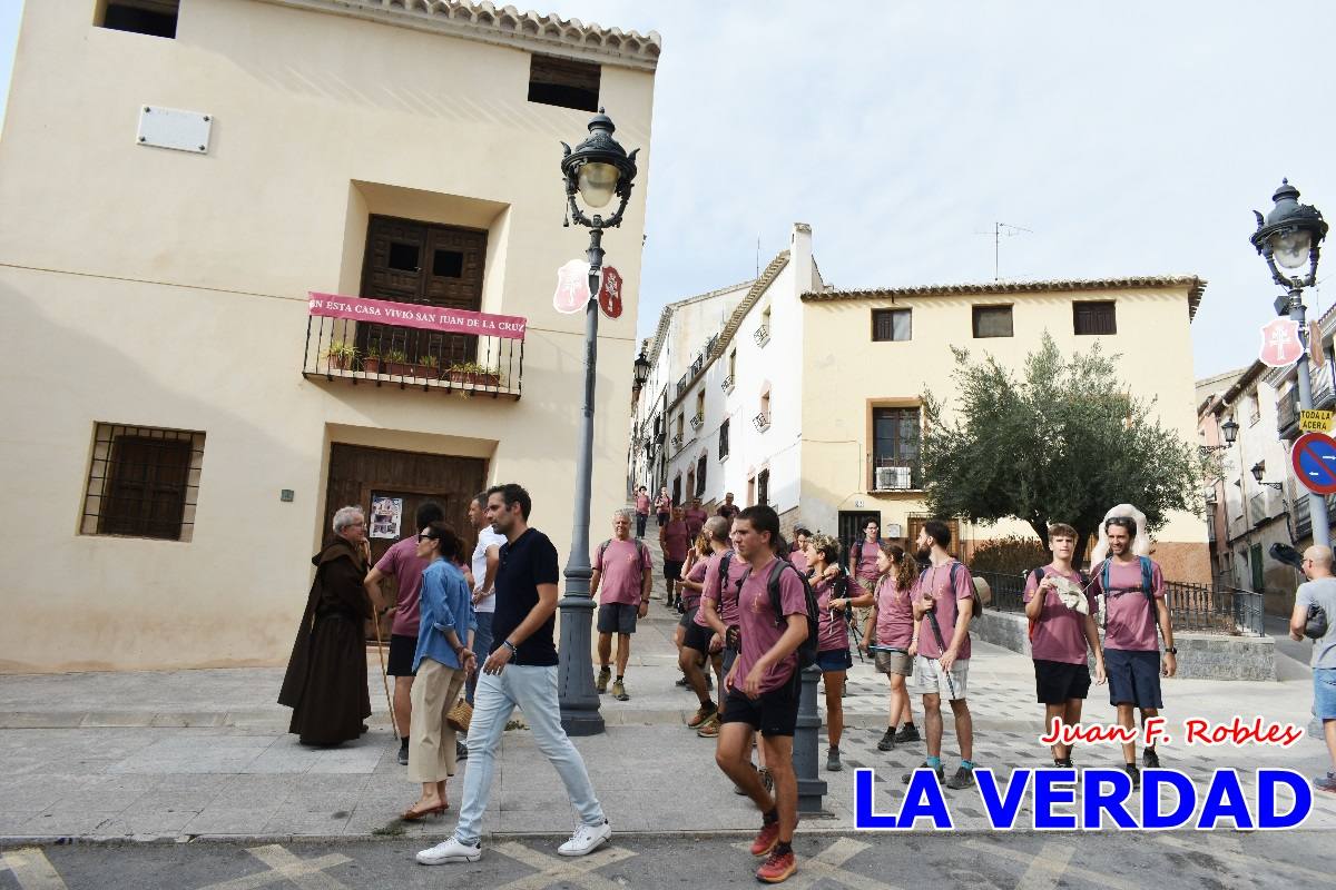 Caminando con San Juan de la Cruz - Llegan los andariegos