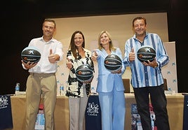 José Francisco García, Carmen Conesa, Olga García y Juan Carlos Hernández.