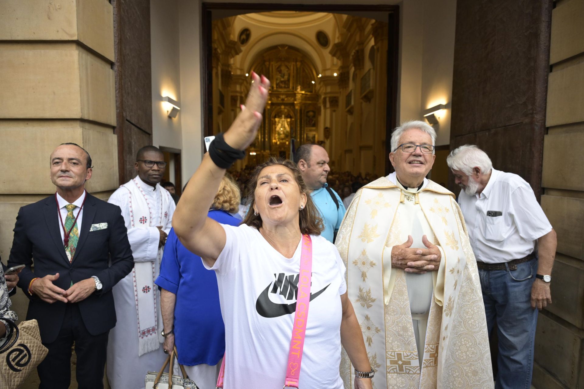 La bajada de la Virgen de la Fuensanta a la Catedral de Murcia, en imágenes