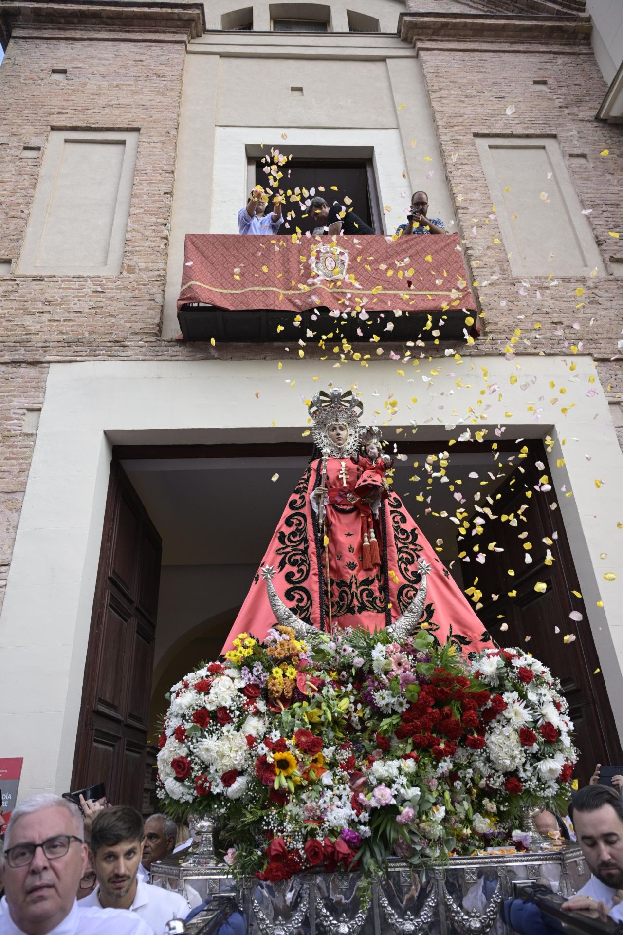 La bajada de la Virgen de la Fuensanta a la Catedral de Murcia, en imágenes