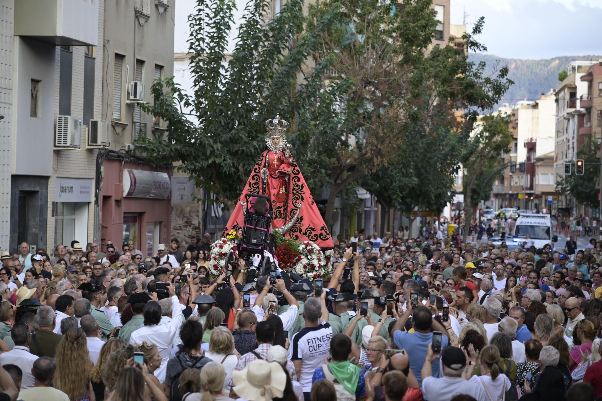 La bajada de la Virgen de la Fuensanta a la Catedral de Murcia, en imágenes