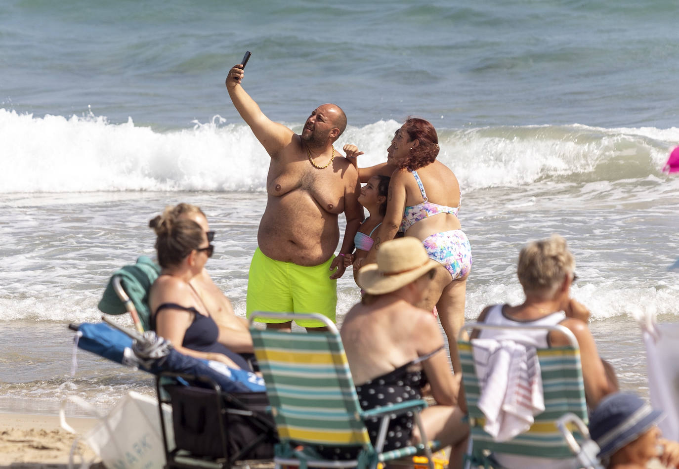 Alta ocupación en La Manga, en imágenes