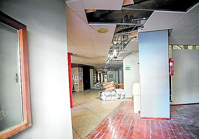 Imagen de las obras en el interior, tomada en junio.