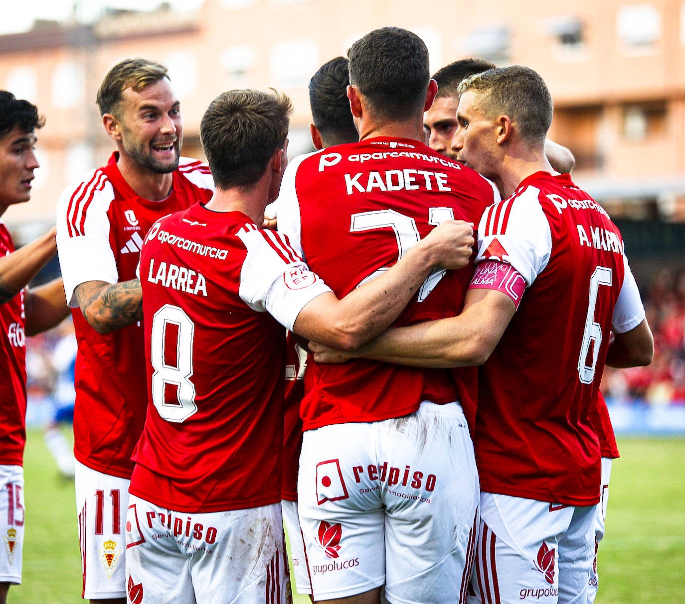 La victoria del Real Murcia frente al Alcoyano, en imágenes