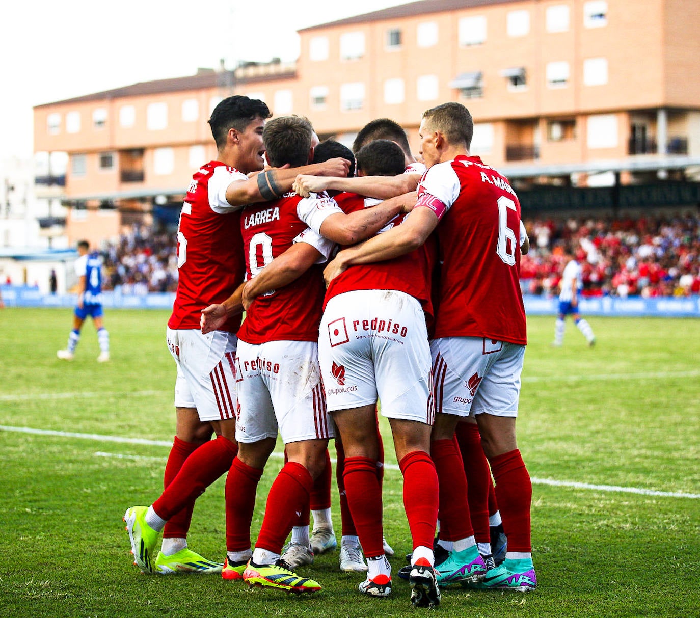 La victoria del Real Murcia frente al Alcoyano, en imágenes