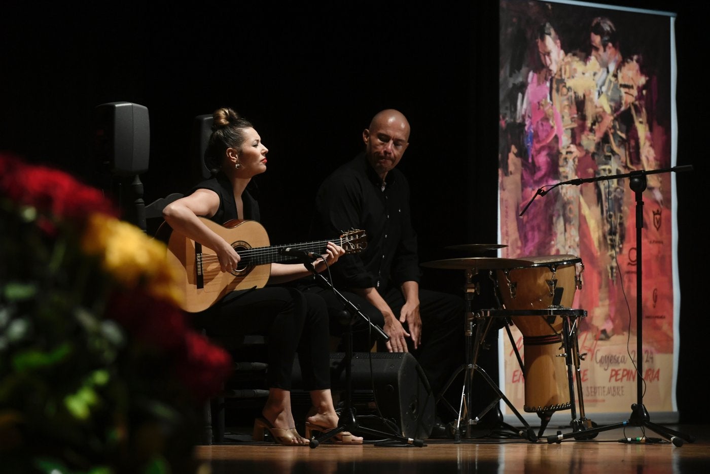 Mercedes Luján y Pepe Abellán, en un momento de su actuación en la velada.