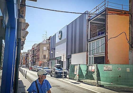 Obras de ampliación de Mercadona en su supermercado de la calle Pintor Agrasot.