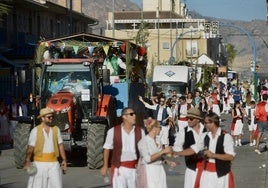 Las carrozas de Santomera, el año pasado.