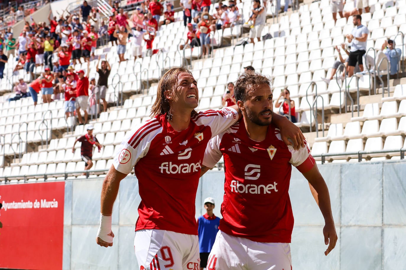 La victoria del Real Murcia contra el Mérida, en imágenes