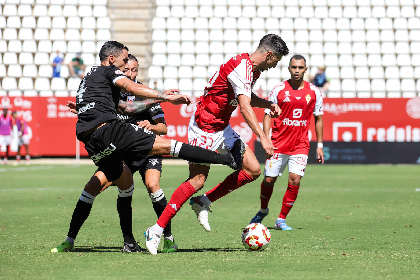 La victoria del Real Murcia contra el Mérida, en imágenes