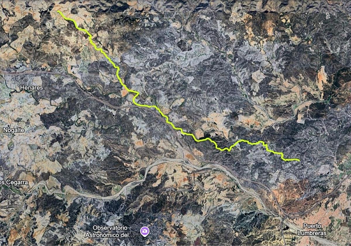 Trazado de la tubería, de 12,5 km de largo, que va de Puerto Lumbreras hacia las inmediaciones de Zarzalico.