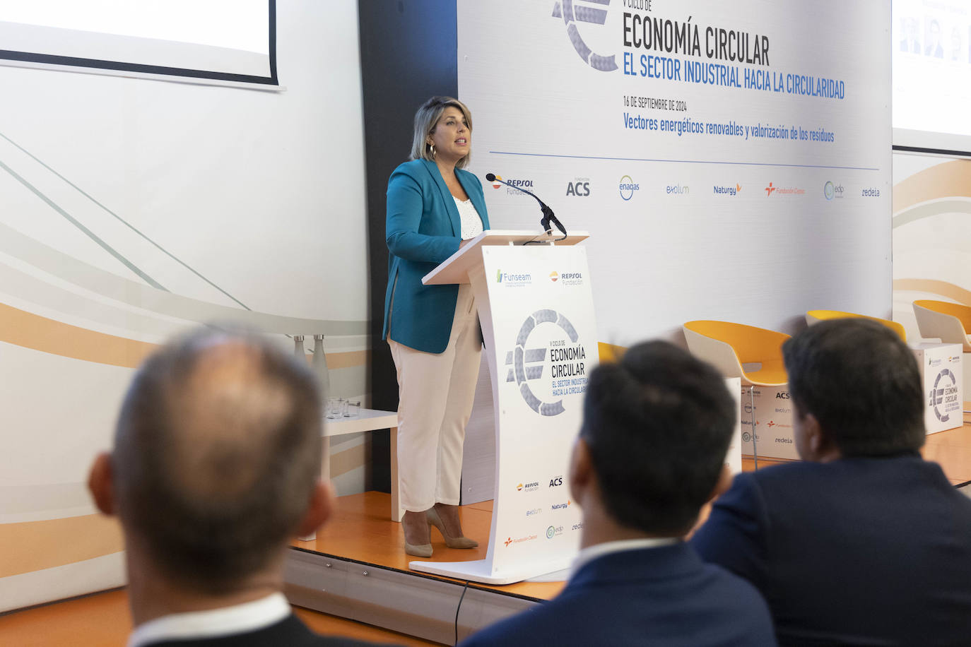 Las imágenes de la primera jornada del V Ciclo de Economía Circular