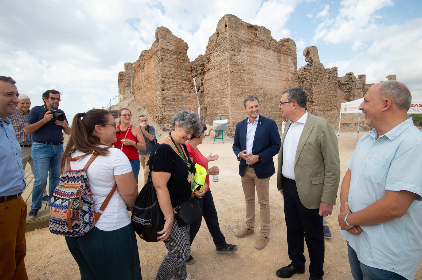 La restauración del recinto inferior del Castillejo de Monteagudo en Murcia, en imágenes