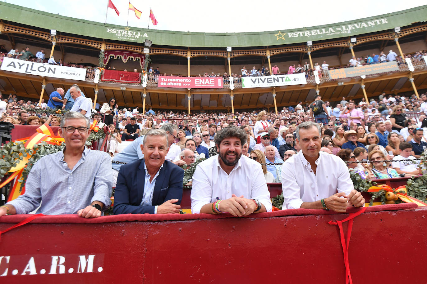 Las imágenes de la corrida de la Romería en Murcia