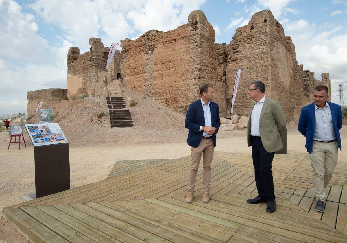 La restauración del recinto inferior del Castillejo de Monteagudo en Murcia, en imágenes