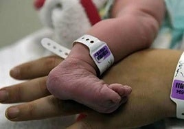 Recién nacido en La Arrixaca.