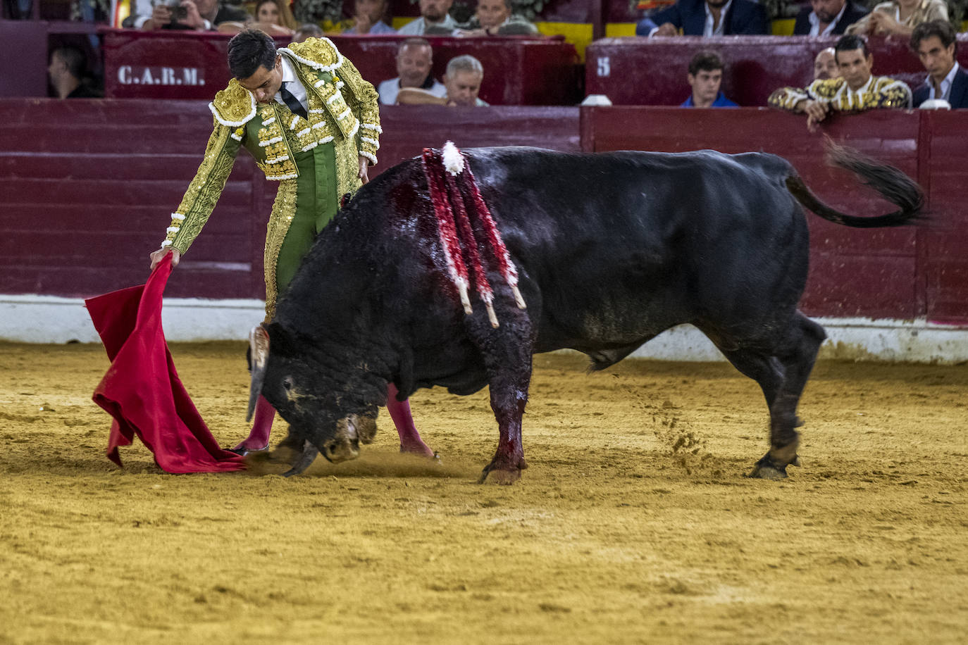 La cuarta corrida de toros de la Feria de Murcia, en imágenes