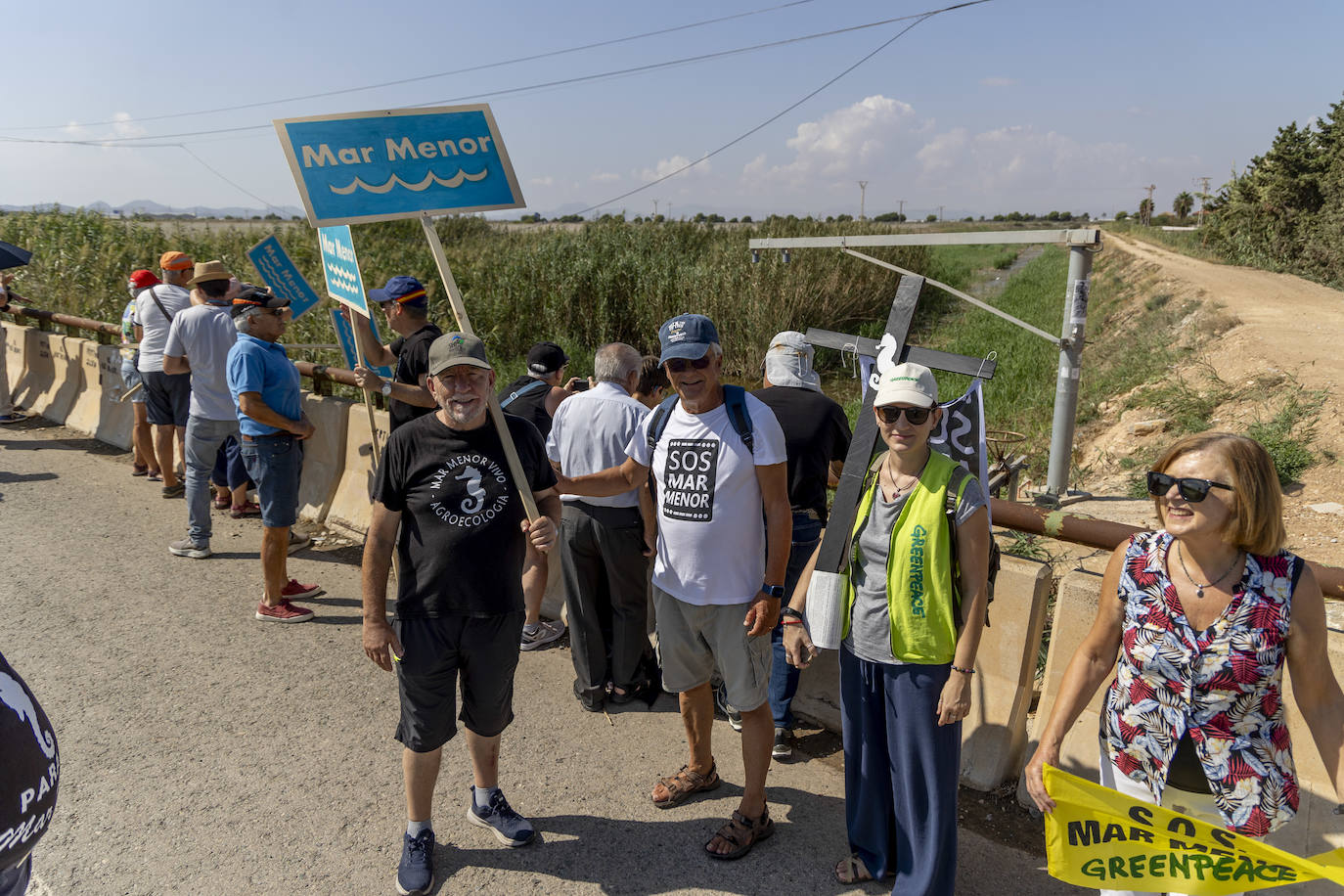 La manifestación en la Rambla del Albujón por el Mar Menor, en imágenes