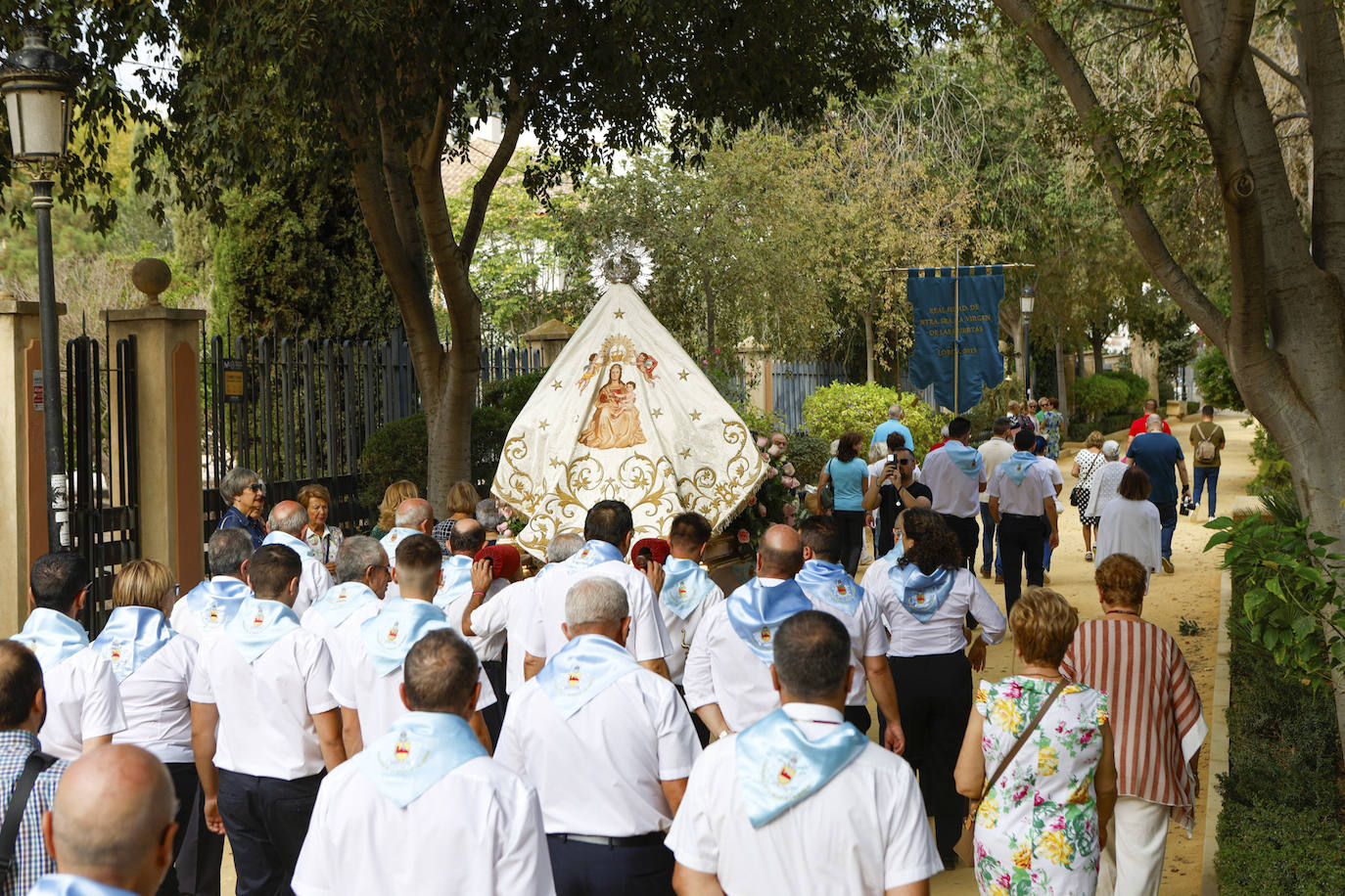 Las imágenes del traslado de la Virgen de las Huertas a San José