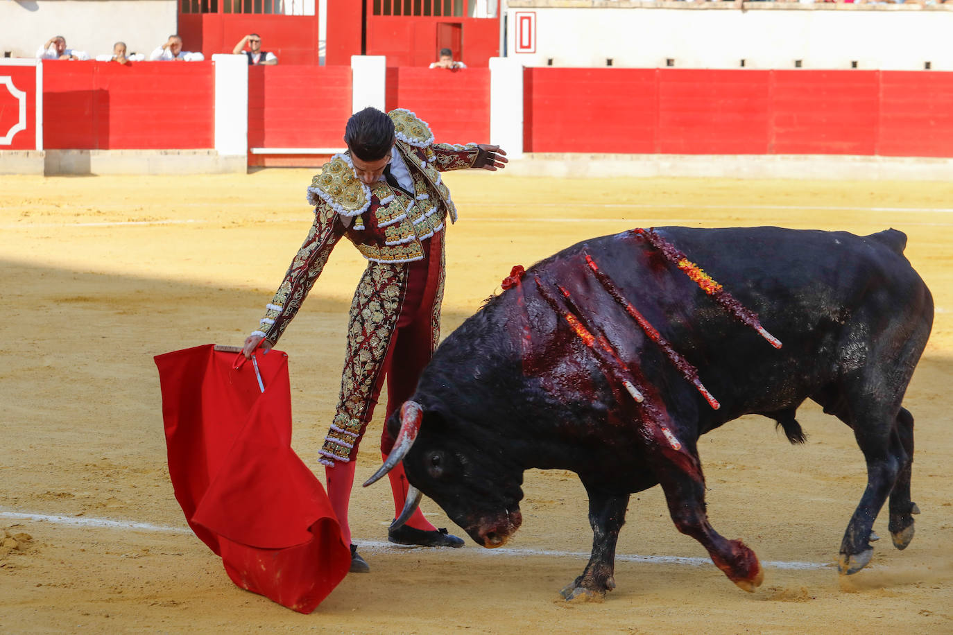 Las imágenes de la corrida de toros en Lorca