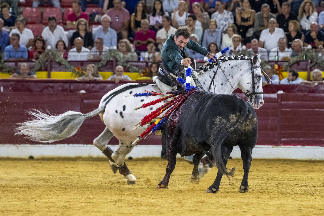 Las imágenes de la corrida de rejones en Murcia