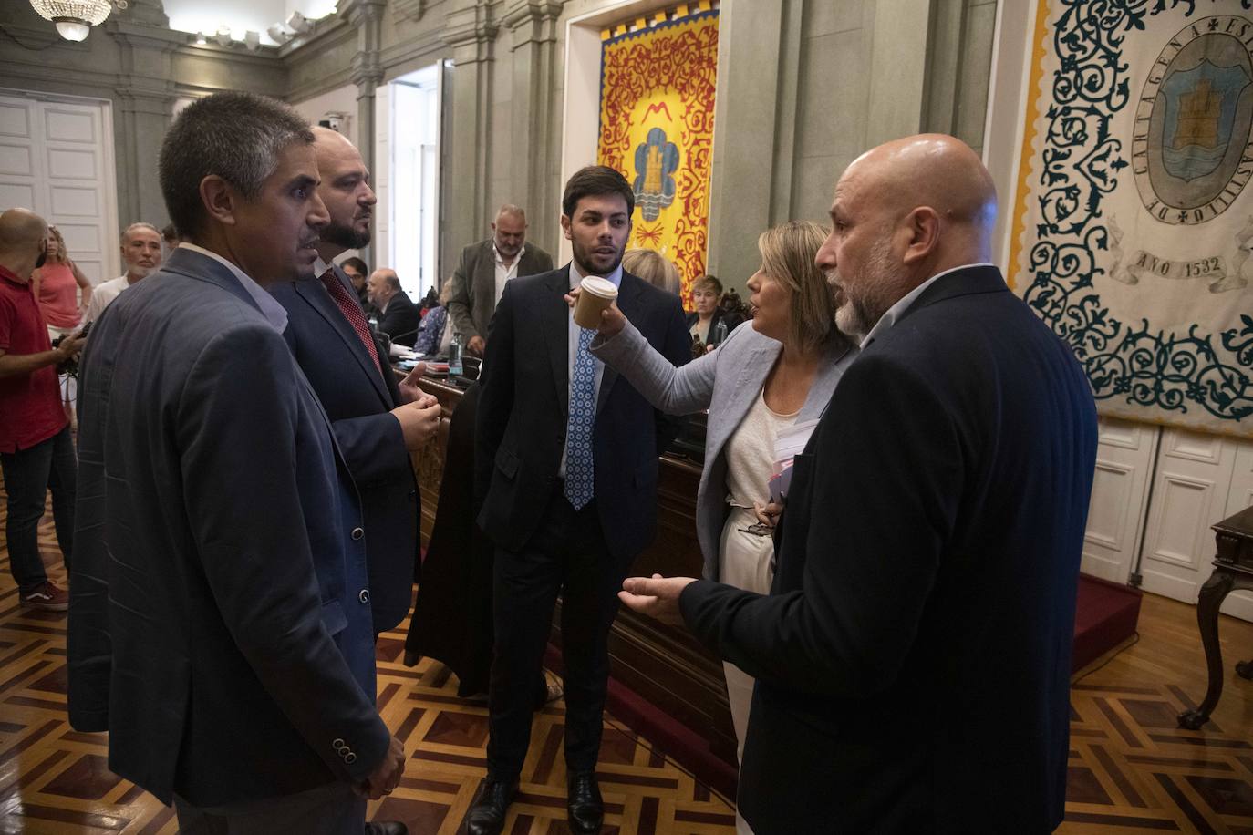 El Pleno Municipal del Ayuntamiento de Cartagena, en imágenes