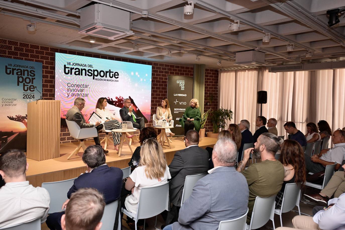 La VII Jornada del Transporte de la Región de Murcia, en imágenes