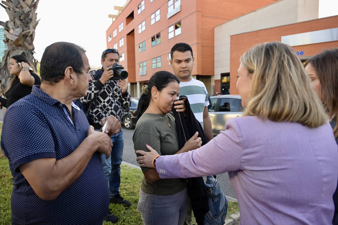 Homenaje a las víctimas de la tragedia de Atalayas, en imágenes