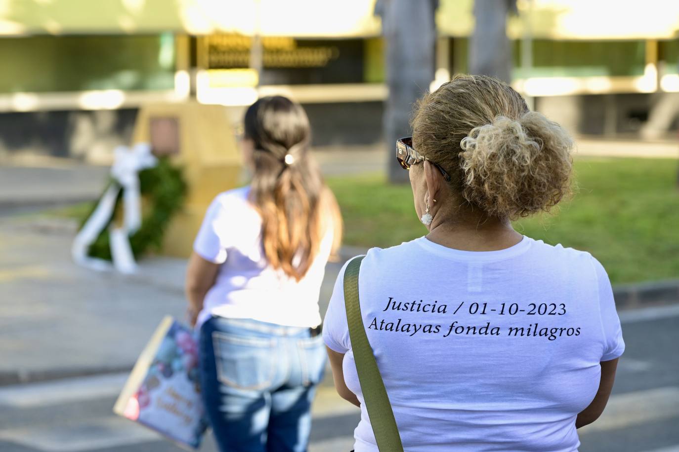 Homenaje a las víctimas de la tragedia de Atalayas, en imágenes