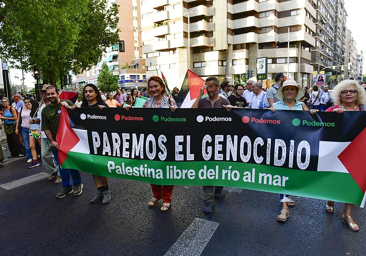 La marcha de apoyo al pueblo palestino en Murcia, en imágenes