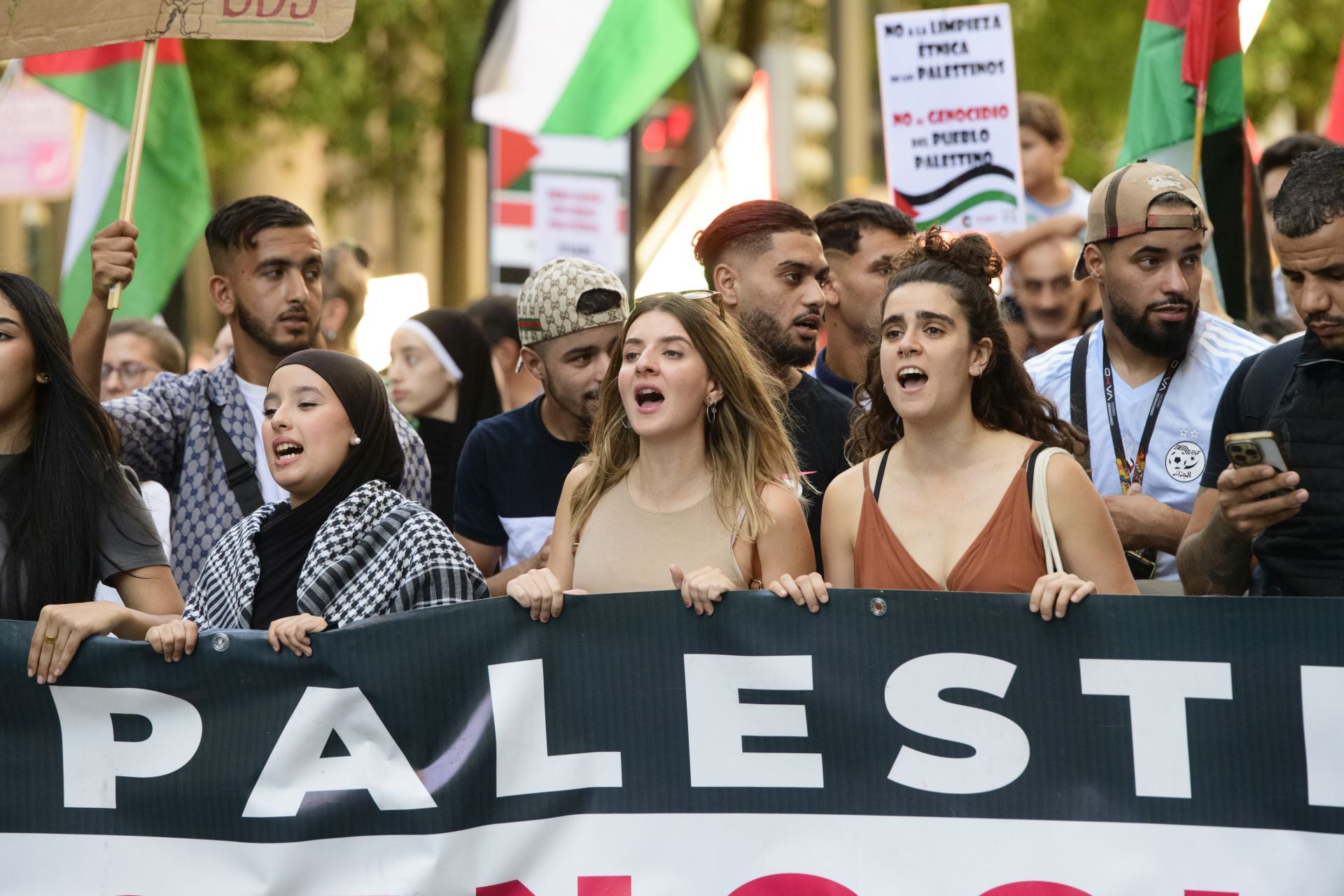 La marcha de apoyo al pueblo palestino en Murcia, en imágenes