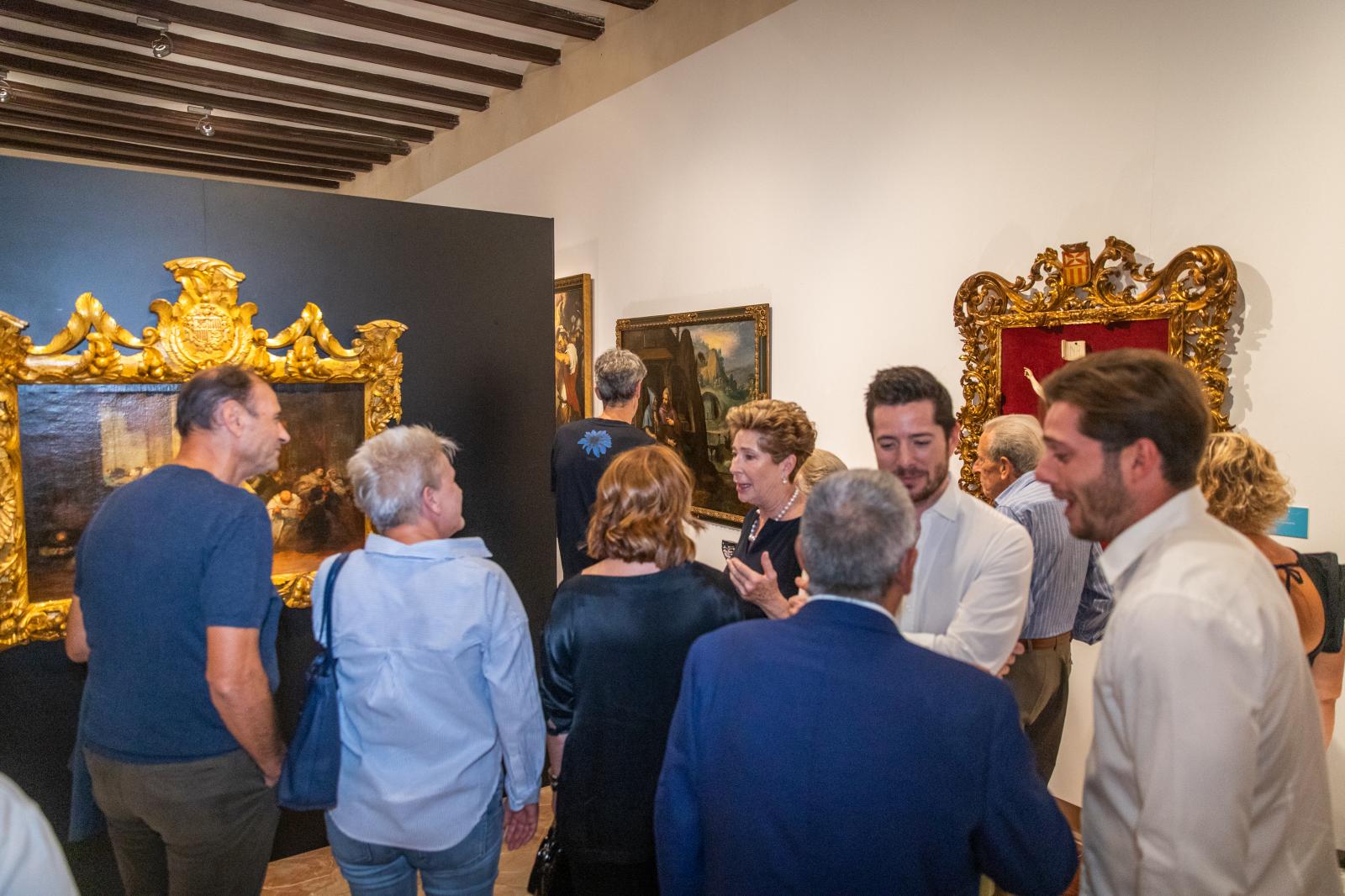 La exposición de la Fundación Pedrera en el Museo de Arte Sacro de Orihuela