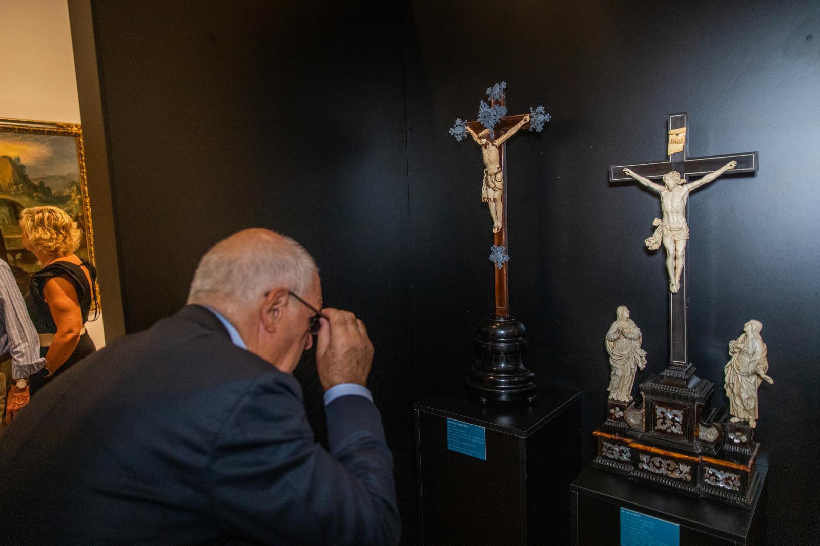 La exposición de la Fundación Pedrera en el Museo de Arte Sacro de Orihuela