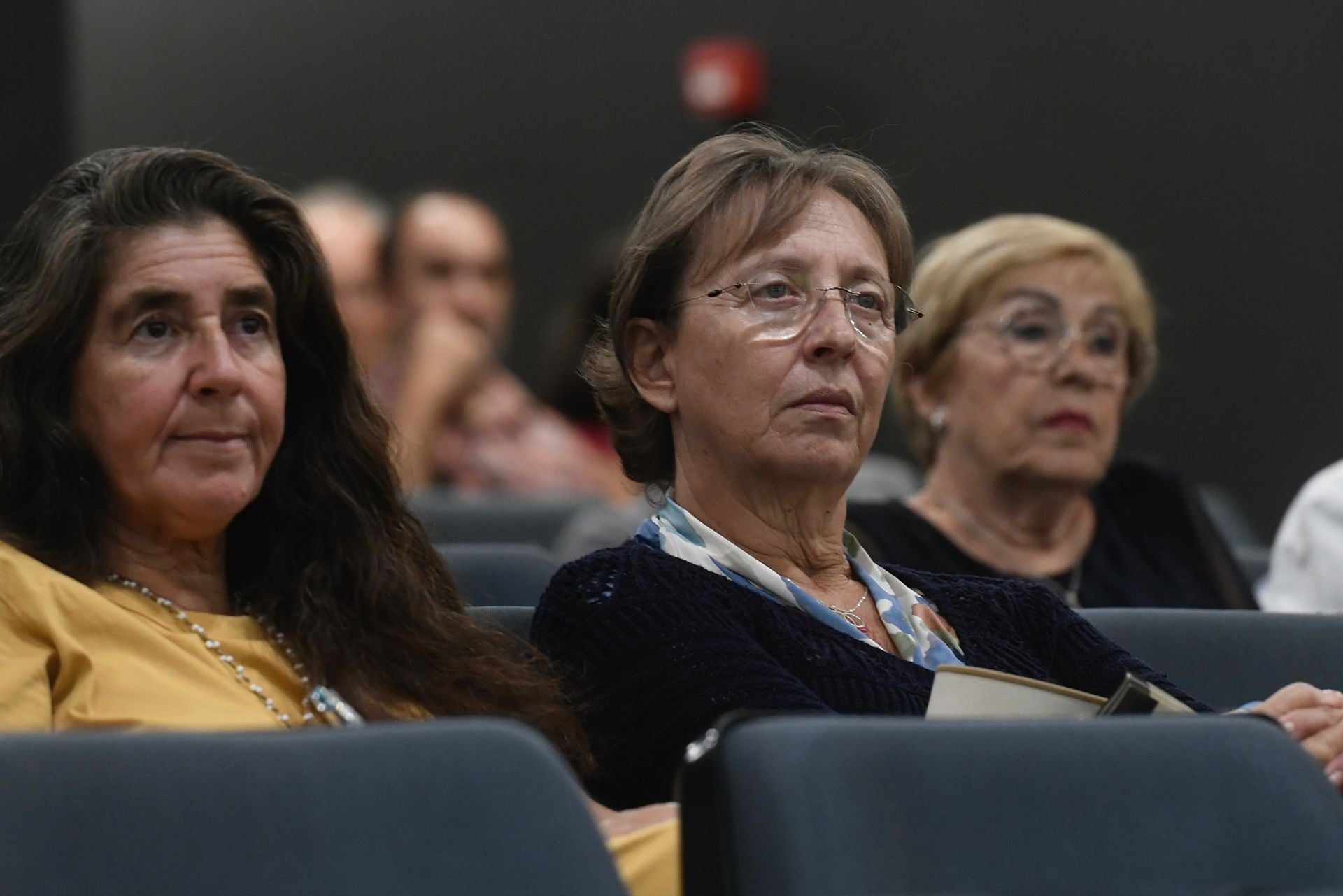 Las dudas de Raúl Quinto en el Aula de Cultura de LA VERDAD