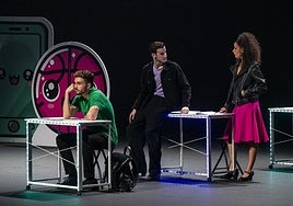 Macarena Pardo, Christian Calero y Adrián Gómez, protagonistas del montaje.