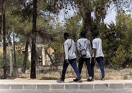 Inmigrantes en el antiguo Hospital Naval de Cartagena en una imagen de archivo.